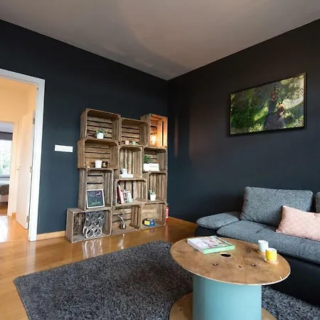 La Petite Naimette شقة